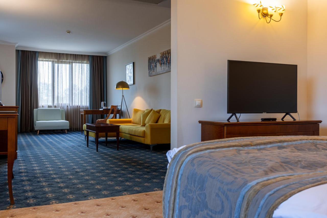 Primoretz Grand Hotel & Spa Burgaz Dış mekan fotoğraf Suite