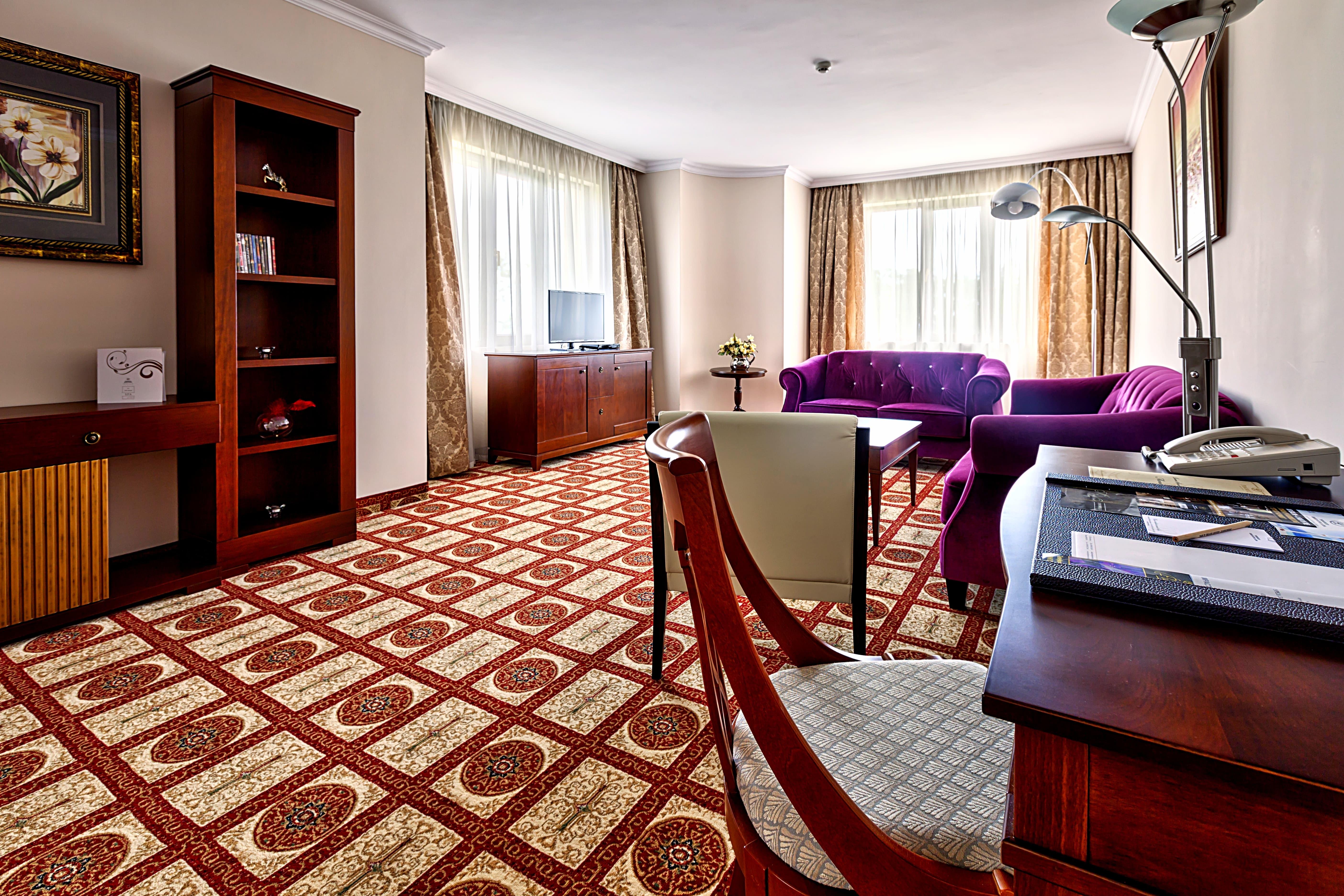 Primoretz Grand Hotel & Spa Burgaz Dış mekan fotoğraf A suite at the Radisson Blu Royal